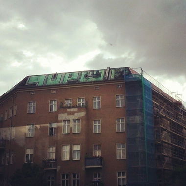 Graffiti Bombing - Photo by tostkopf - jzinberlin