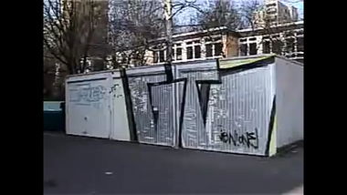 Graffiti Bombing - Photo by tostkopf - GcView