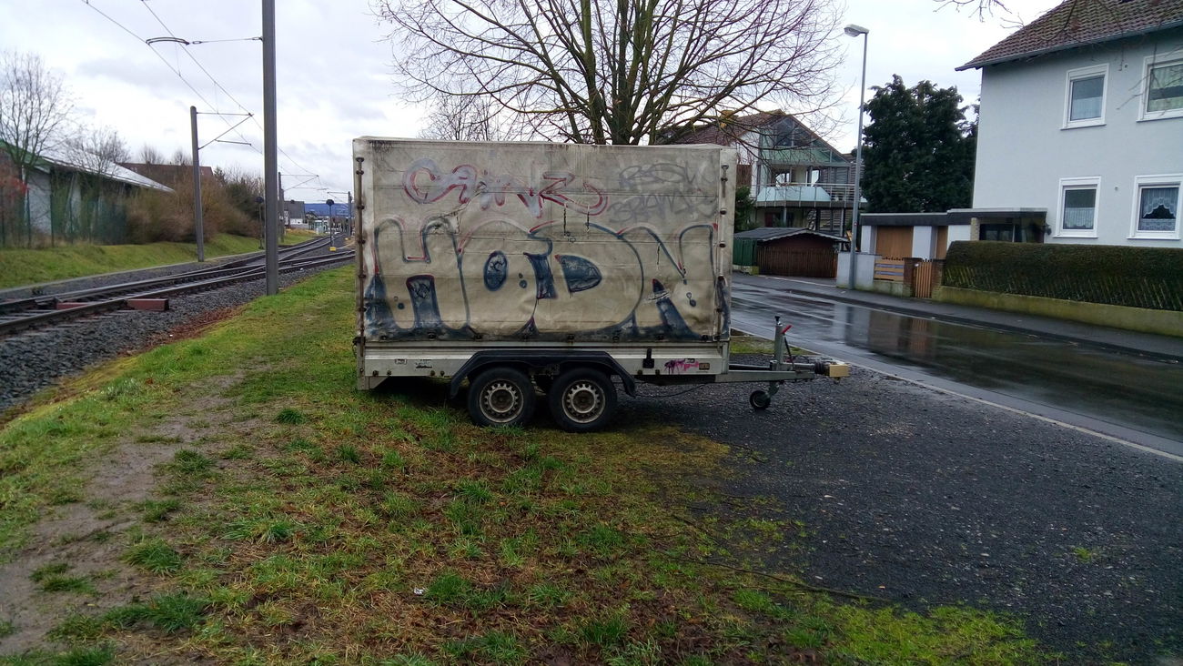 Graffiti Bombing - Photo by tostkopf - Hodn