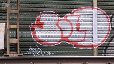 Graffiti Bombing - Photo by tostkopf - Boldomrwelovebombing