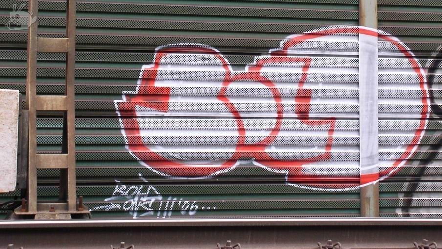 Graffiti Bombing - Photo by tostkopf - Boldomrwelovebombing