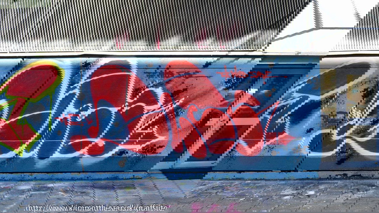 Graffiti Wall - Photo by toysareus