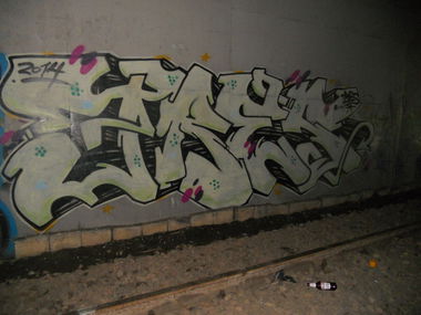 Graffiti Bombing in Gliwice - Photo by tresik (2014)