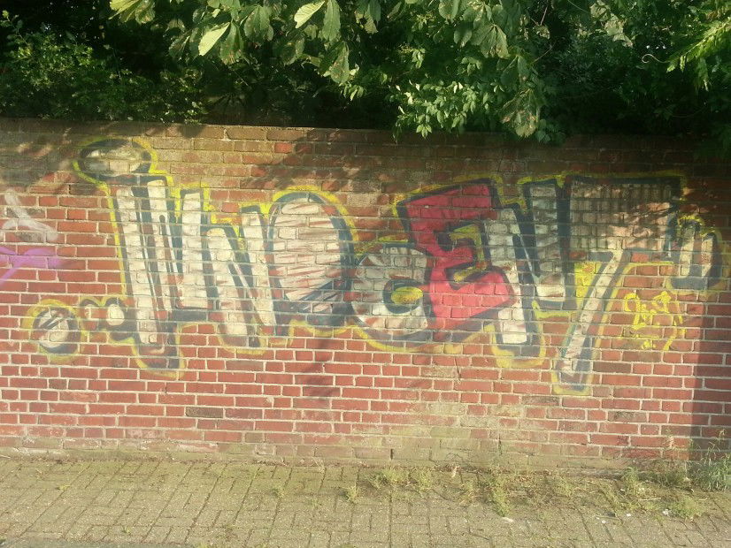 Graffiti Bombing in Münster - Photo by trustlifeOTR - innocent (2009)