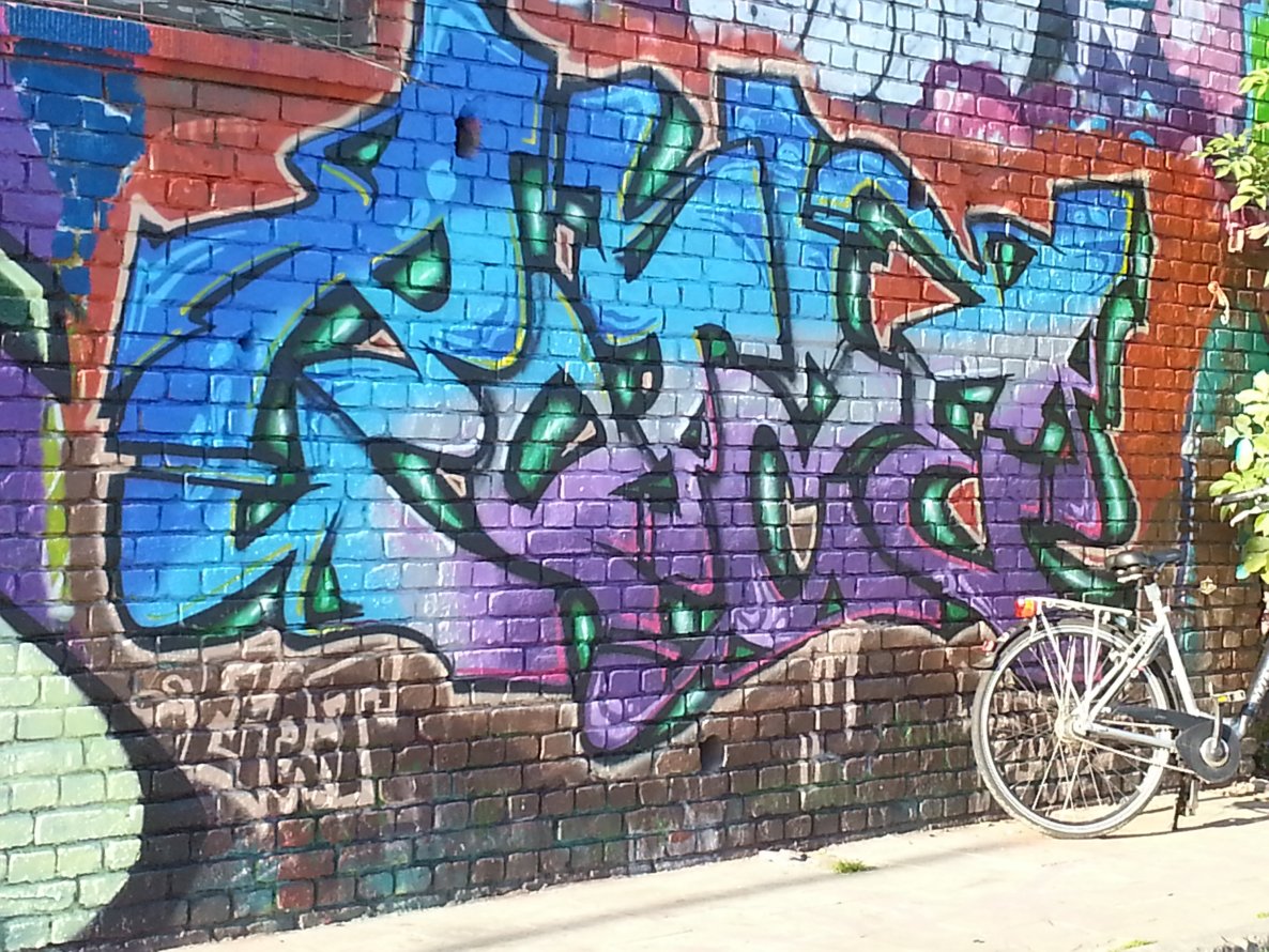 Graffiti Wall in Münster - Photo by trustlifeOTR - Raze, eqt, bms