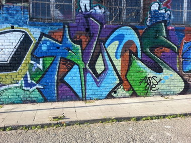 Graffiti Wall in Münster - Photo by trustlifeOTR - Auqs