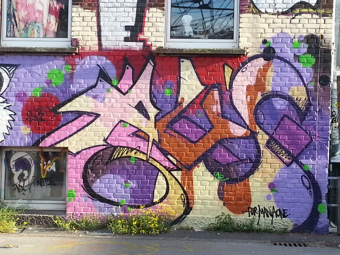 Graffiti Wall in Münster - Photo by trustlifeOTR - Auqs