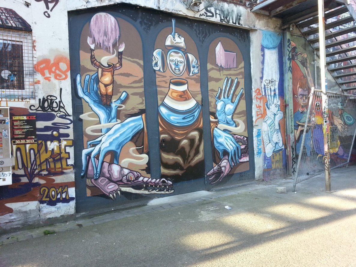Graffiti Wall in Münster - Photo by trustlifeOTR - Rookie, the, weird