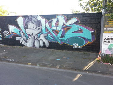 Graffiti Wall in Münster - Photo by trustlifeOTR - joys, lexus, note (2013)