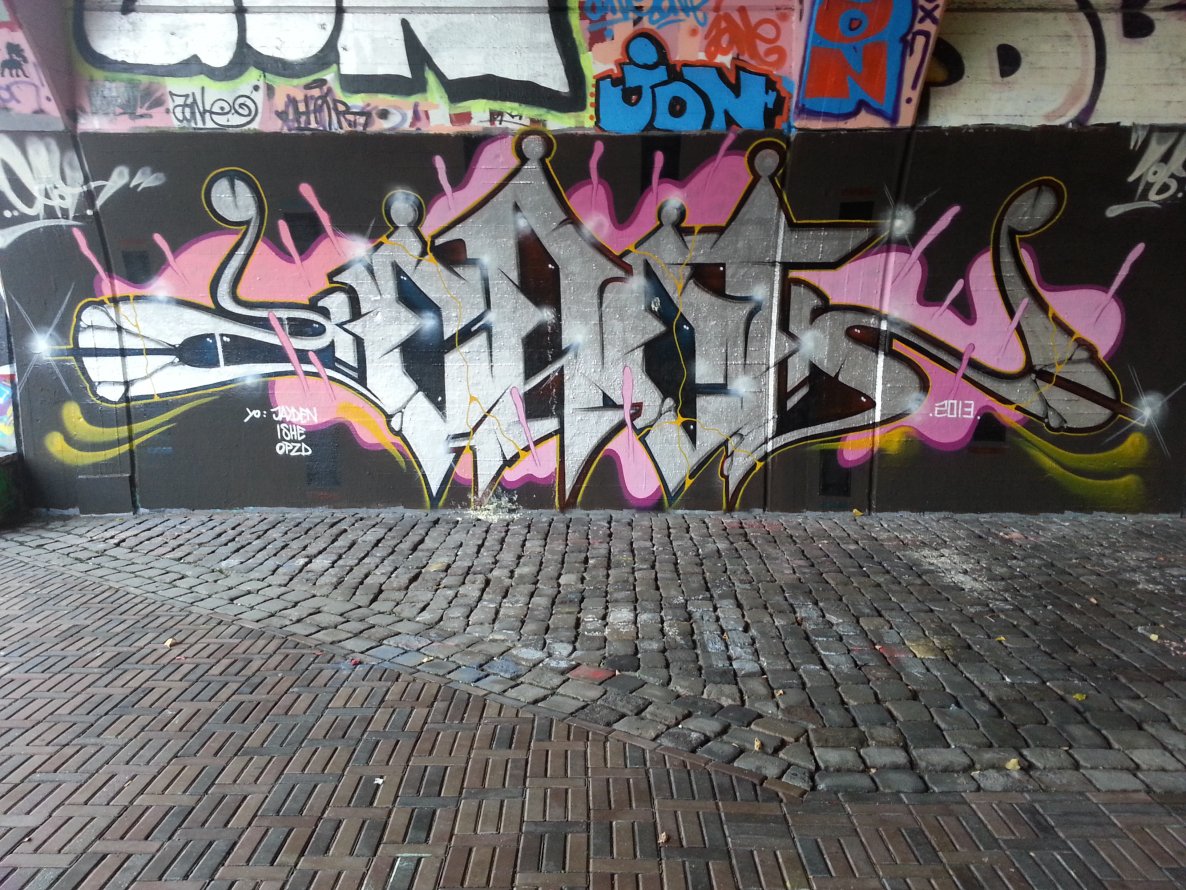 Graffiti Wall in Rheine - Photo by trustlifeOTR (2013)