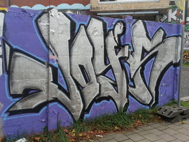 Graffiti Wall - Photo by trustlifeOTR - joys (2013)