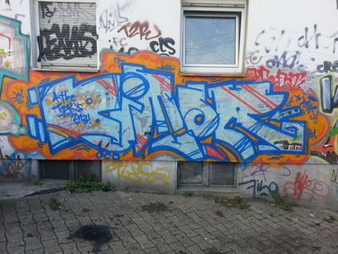 Graffiti Bombing in Münster - Photo by trustlifeOTR - Bimor (2013)