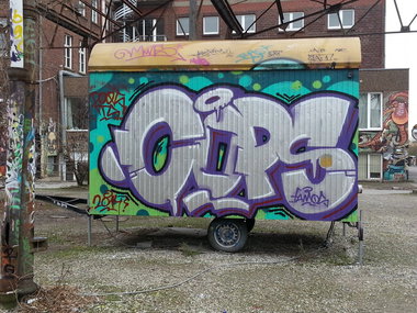 Graffiti Wall - Photo by trustlifeOTR (2014)