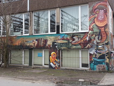 Graffiti Wall - Photo by trustlifeOTR - Rookie, The, Weird (2014)