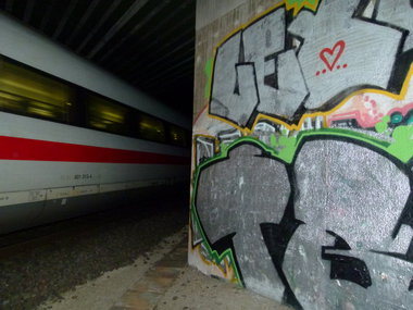 Graffiti Bombing - Photo by trustlifeOTR - Tbg, Lexus