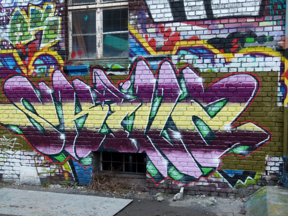 Graffiti Wall in Münster - Photo by trustlifeOTR - Skilla (2014)