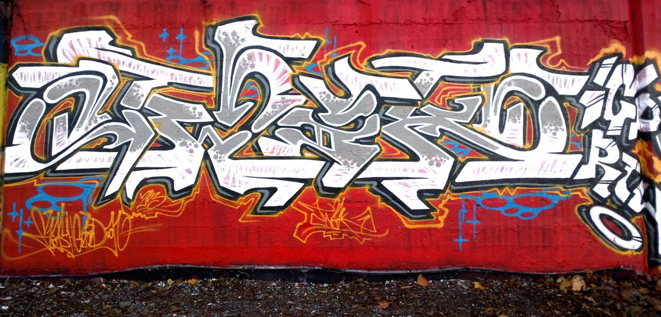 Graffiti Wall - Photo by twak1 - twak