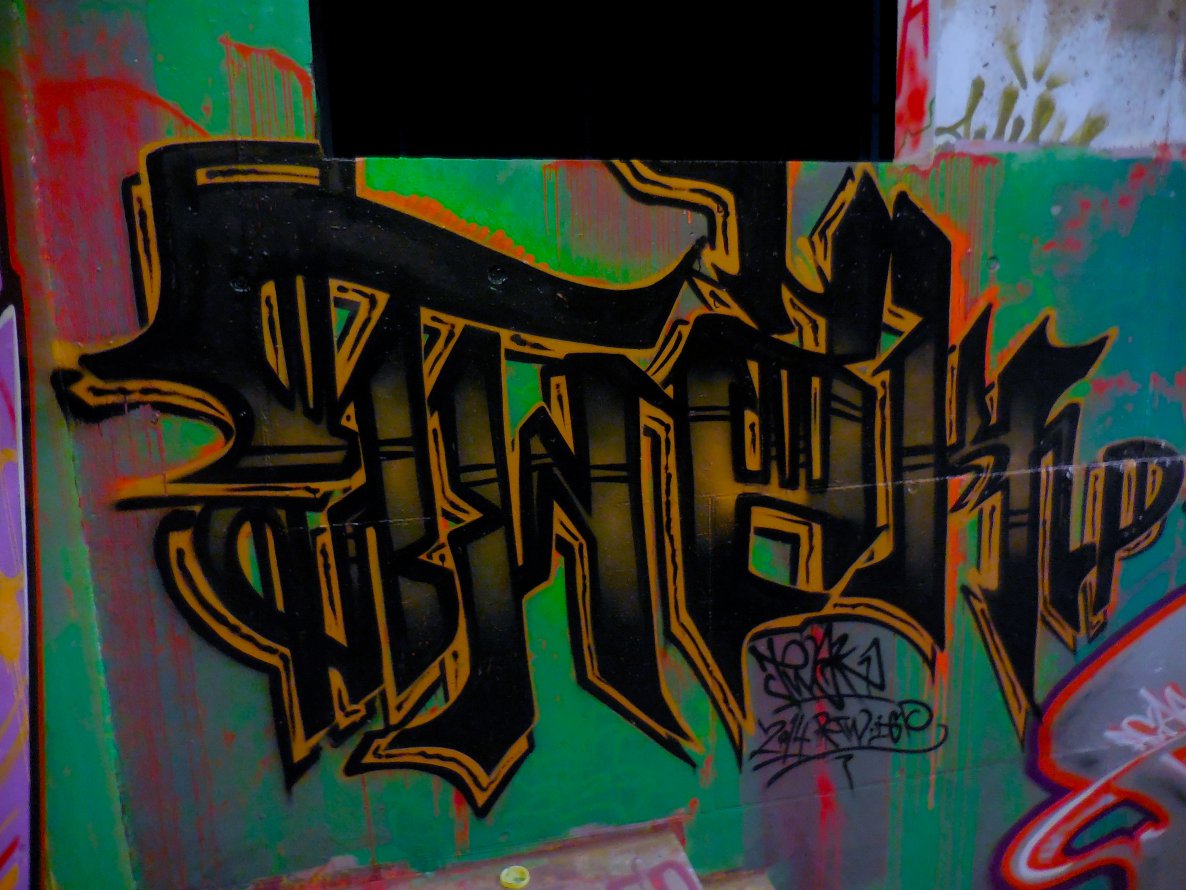 Graffiti Wall - Photo by twak1 - twak1