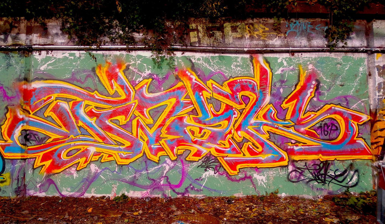 Graffiti Wall - Photo by twak1 - twak