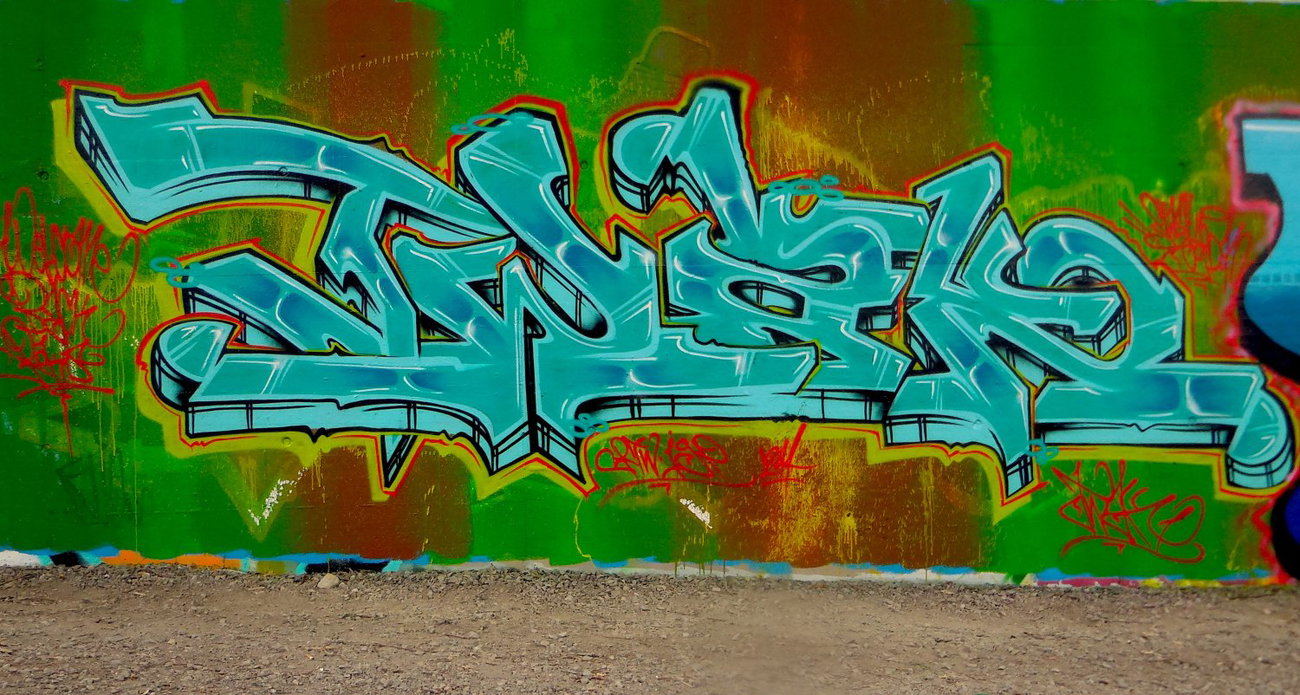Graffiti Wall - Photo by twak1