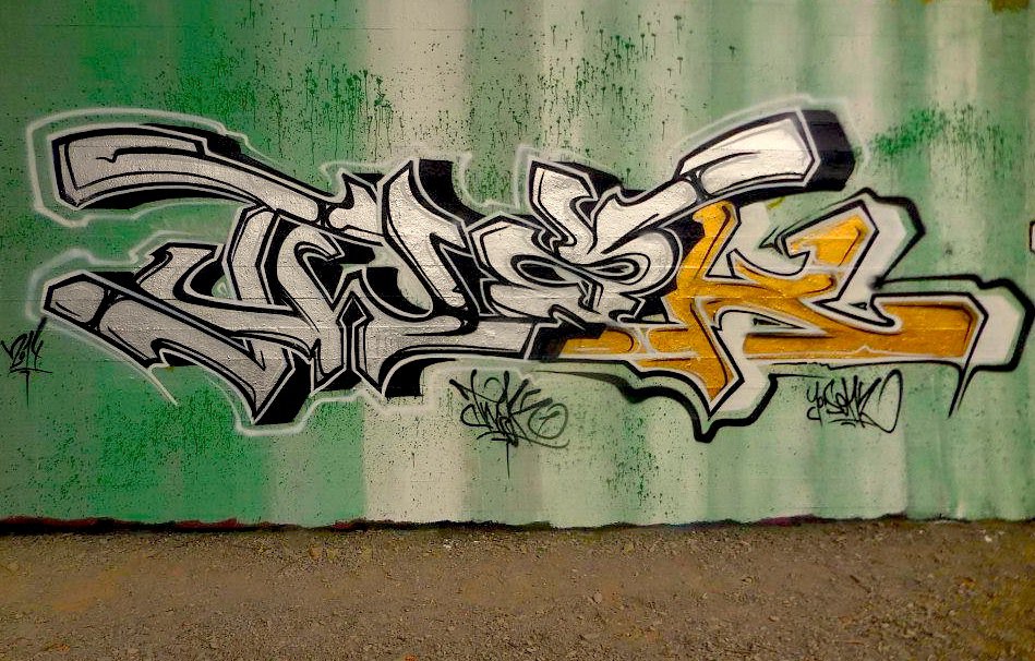 Graffiti Wall - Photo by twak1