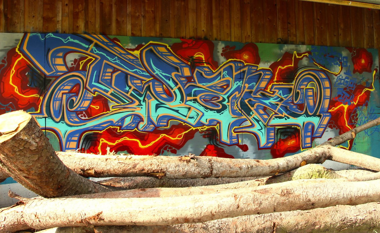 Graffiti Wall - Photo by twak1