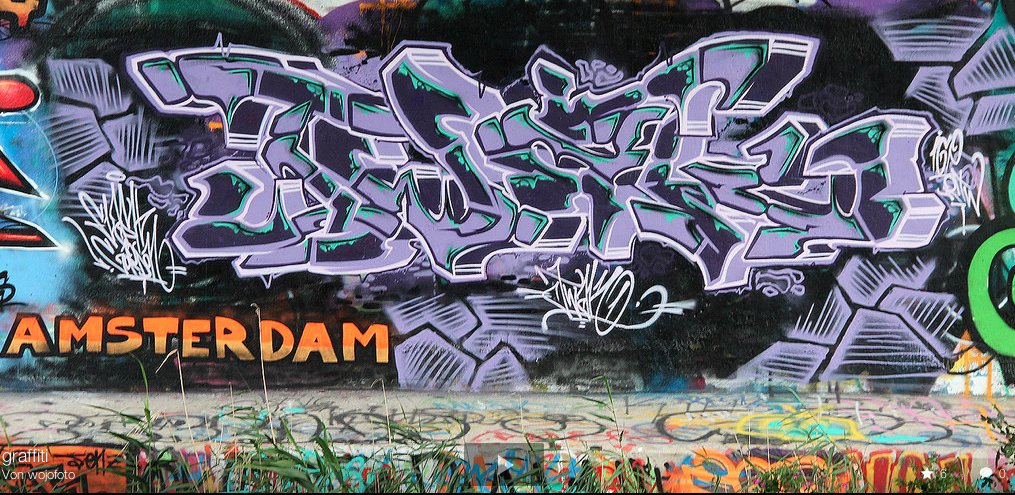 Graffiti Wall - Photo by twak1