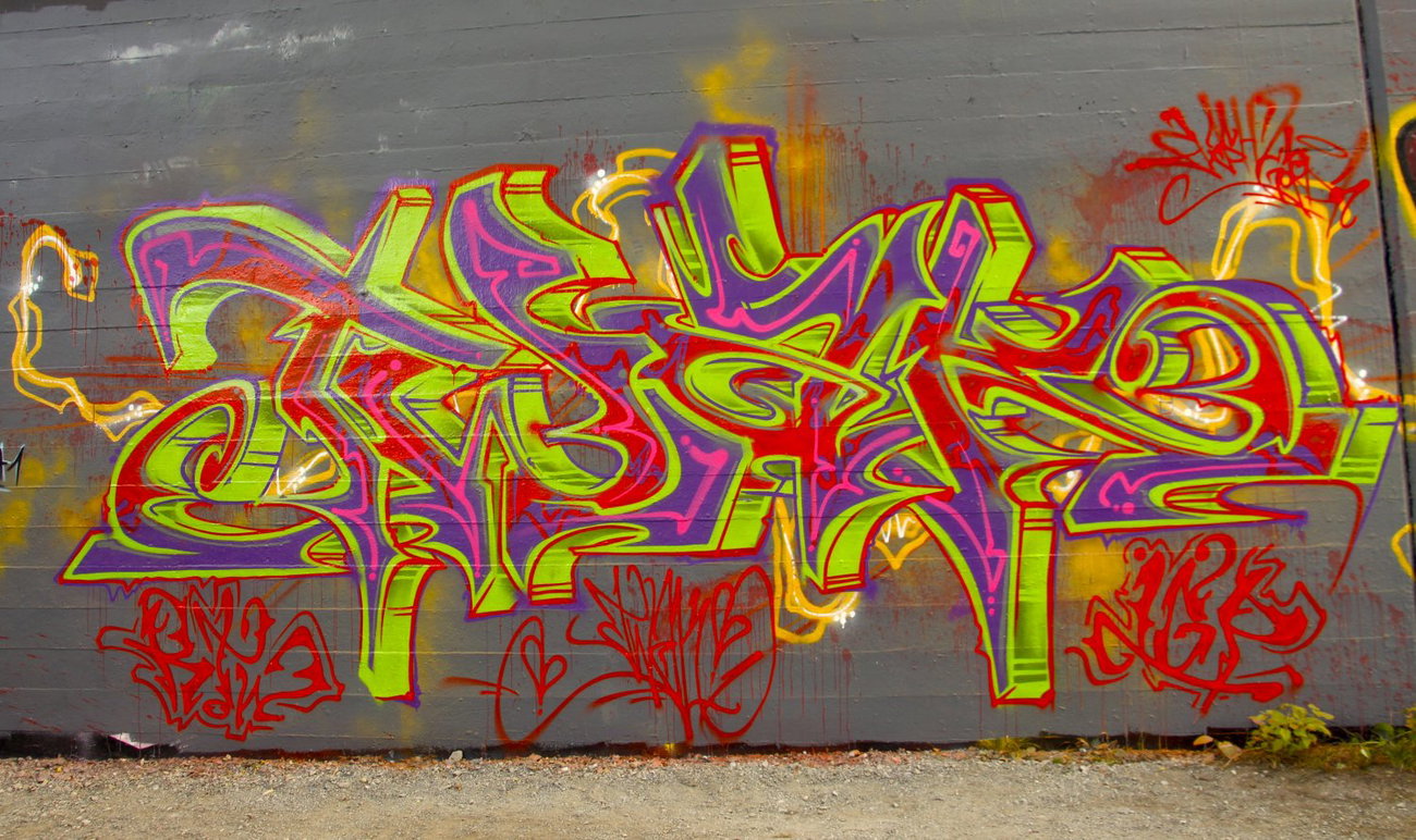 Graffiti Wall - Photo by twak1