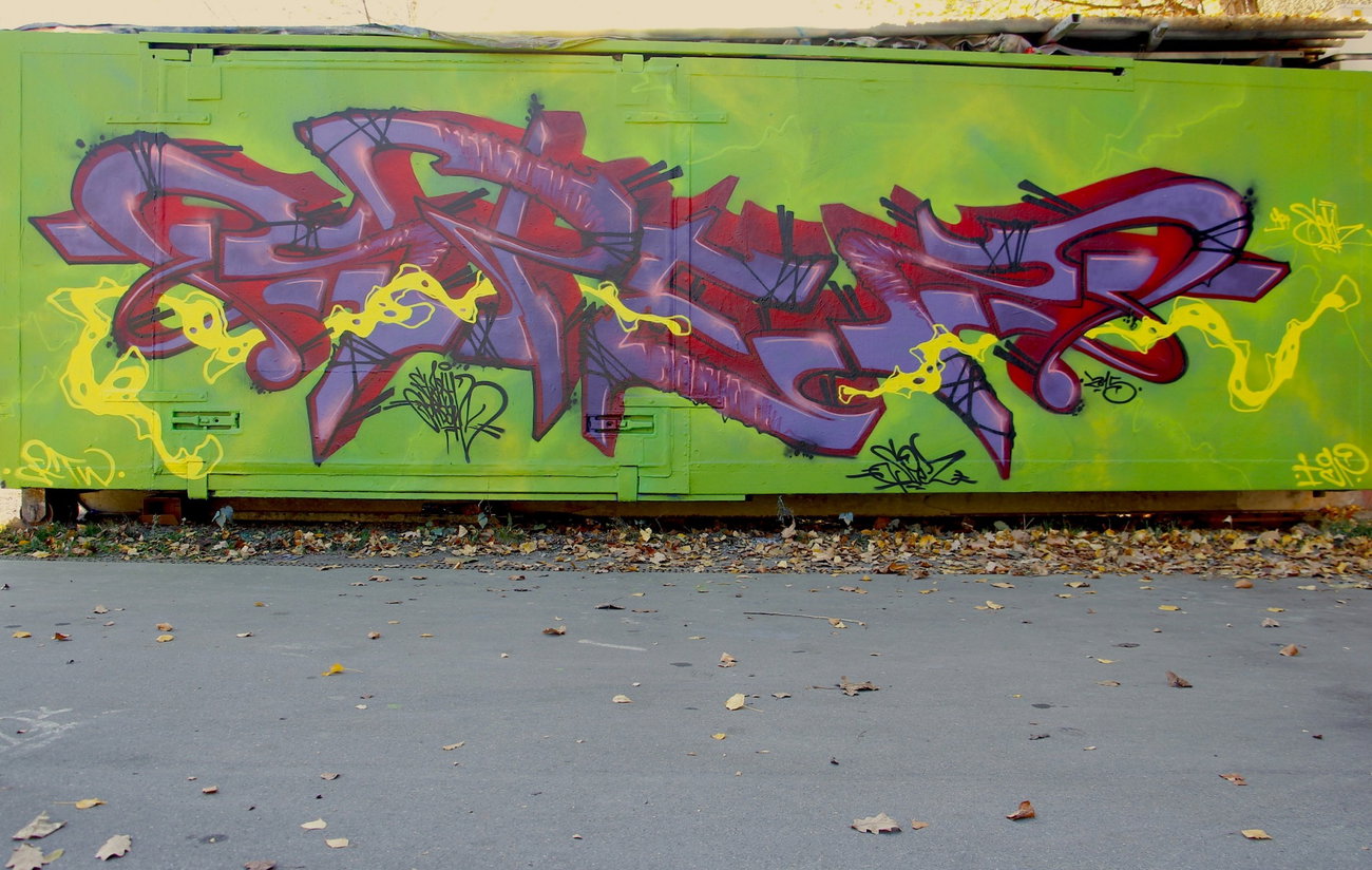 Graffiti Wall - Photo by twak1