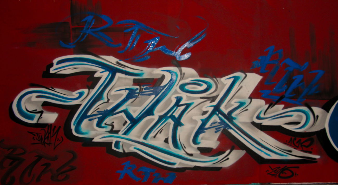 Graffiti Wall - Photo by twak1