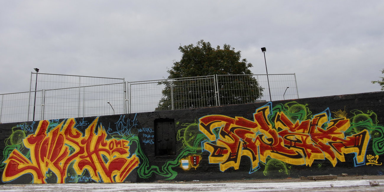 Graffiti Wall in Amsterdam - Photo by twak1