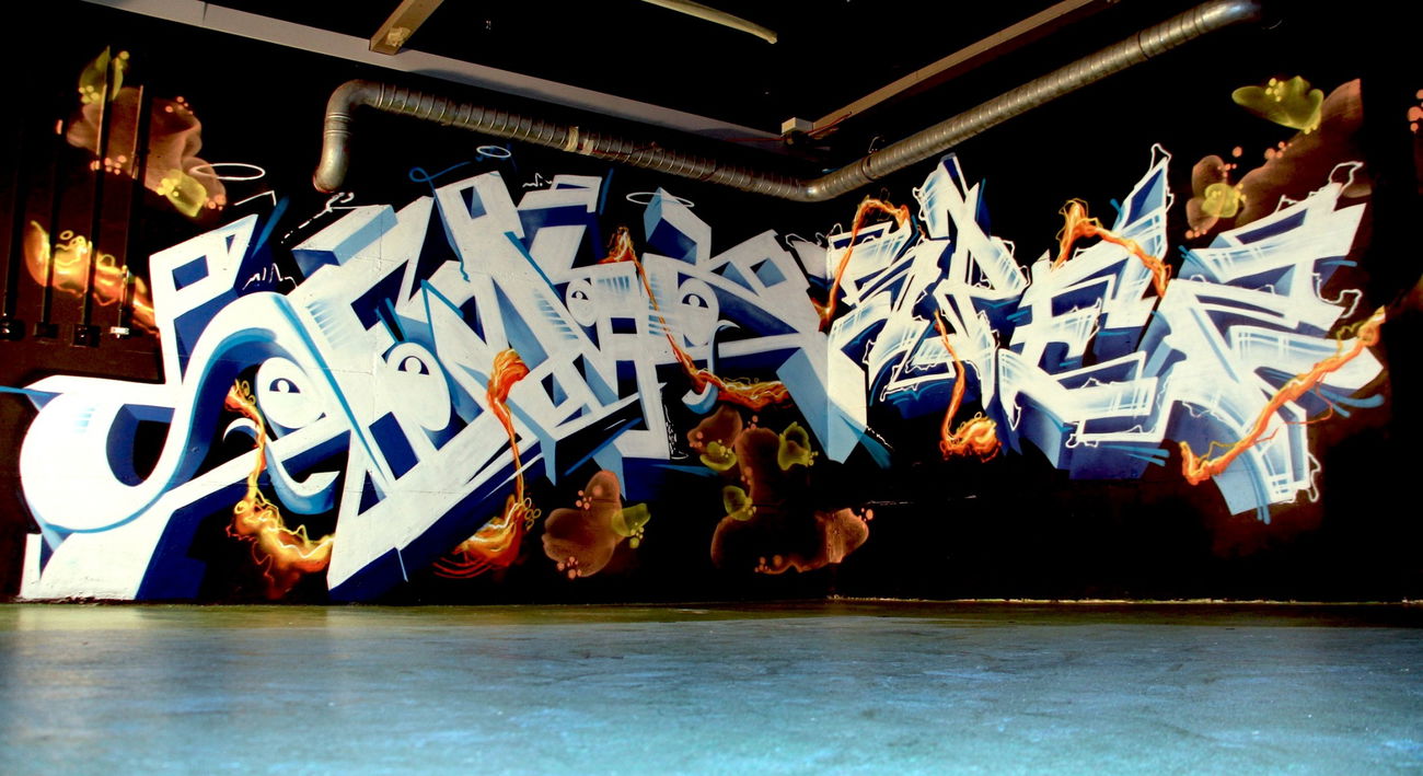 Graffiti Wall - Photo by twak1