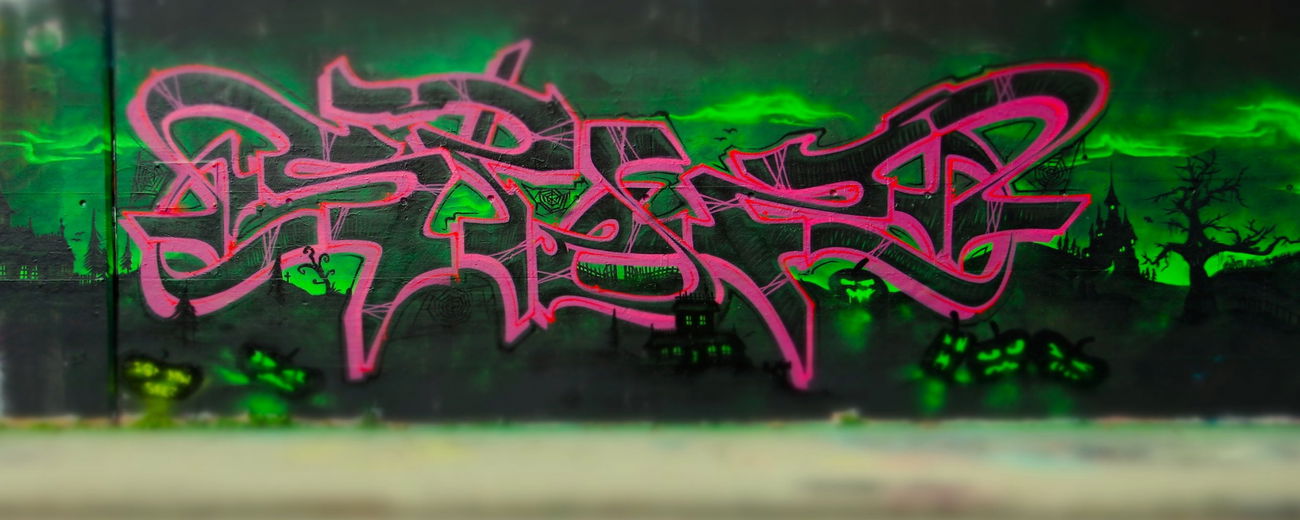 Graffiti Wall - Photo by twak1