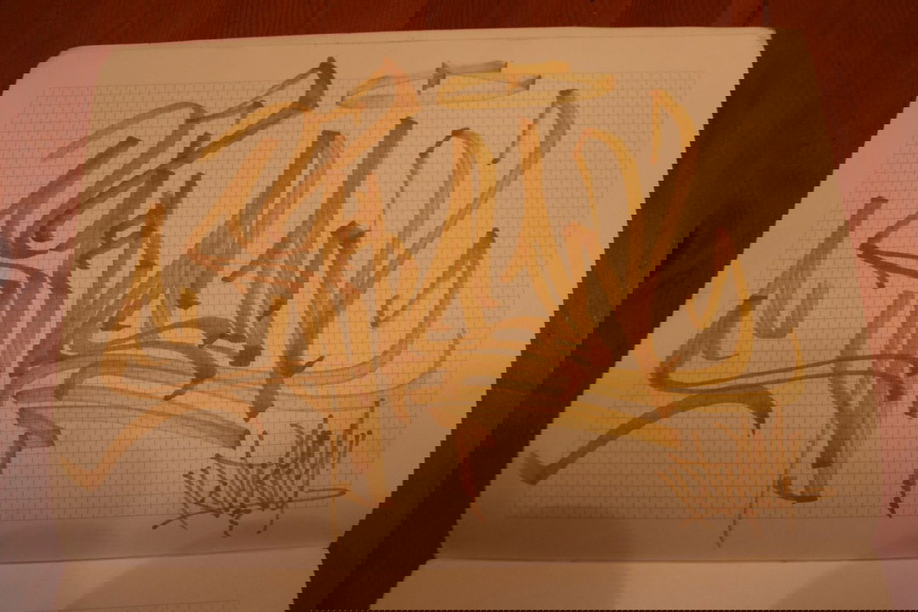 Graffiti Sketch - Photo by twak1