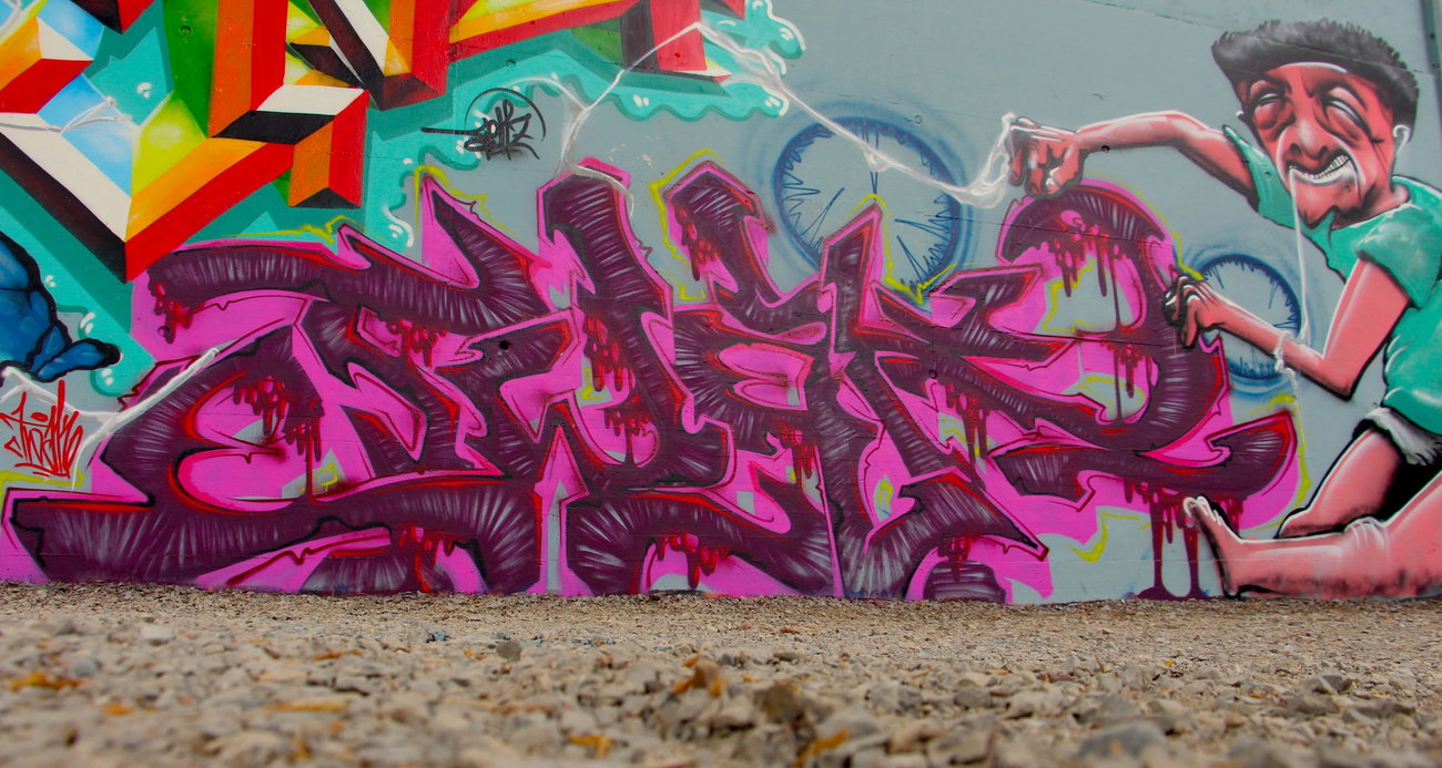 Graffiti Wall - Photo by twak1