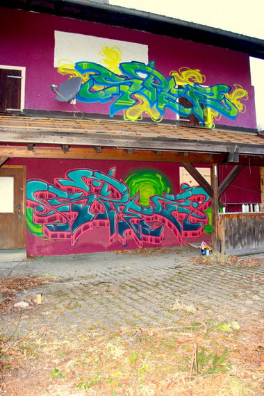 Graffiti Wall - Photo by twak1