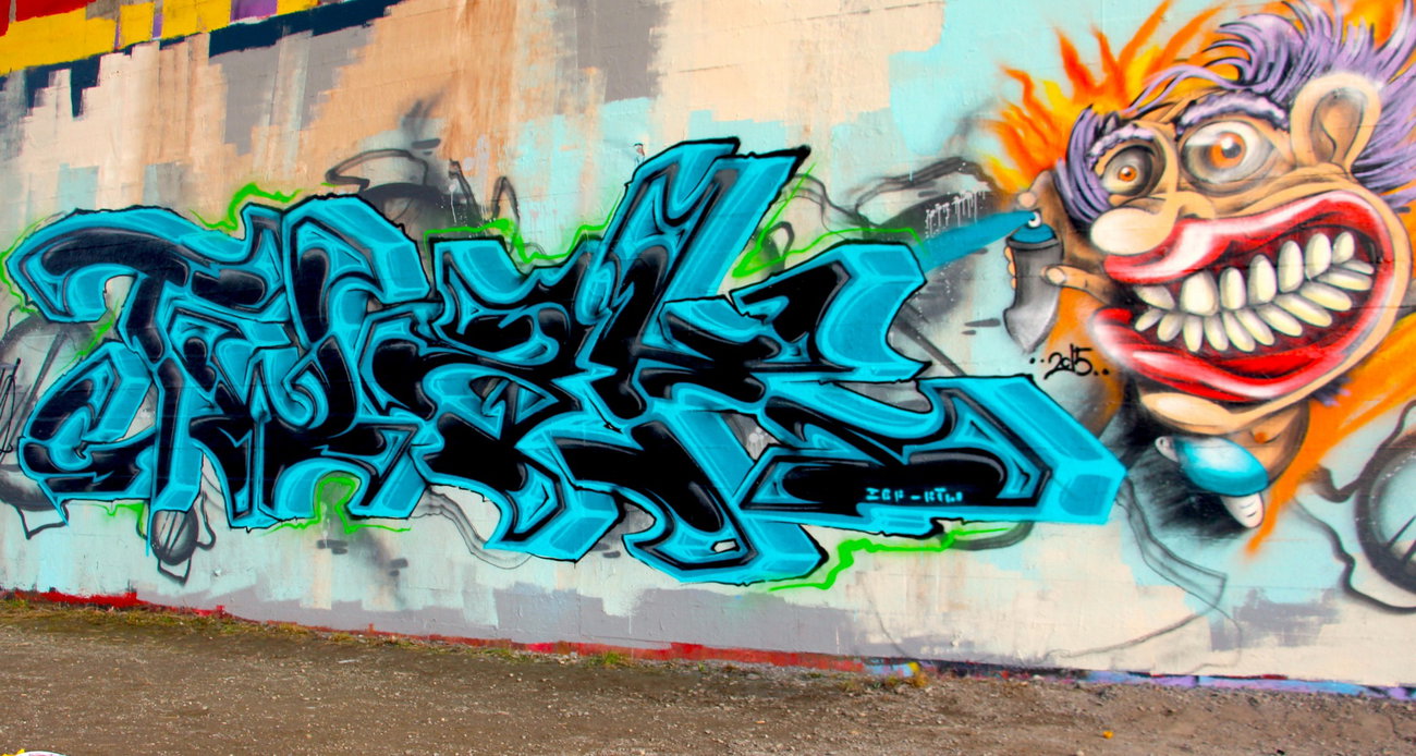 Graffiti Wall - Photo by twak1