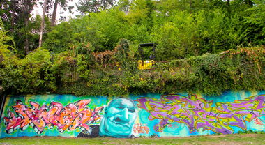 Graffiti Wall - Photo by twak1