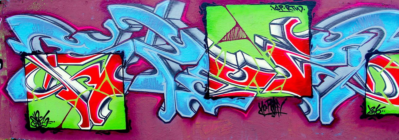 Graffiti Wall - Photo by twak1