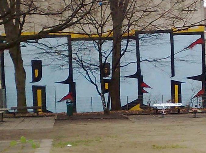 Graffiti Wall - Photo by twokee - rbk, crew (2008)