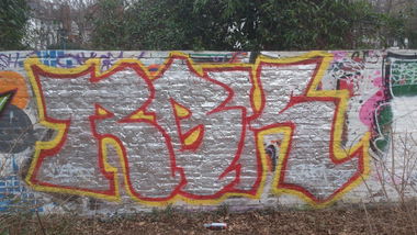 Graffiti Wall - Photo by twokee - rbk, shok (2013)