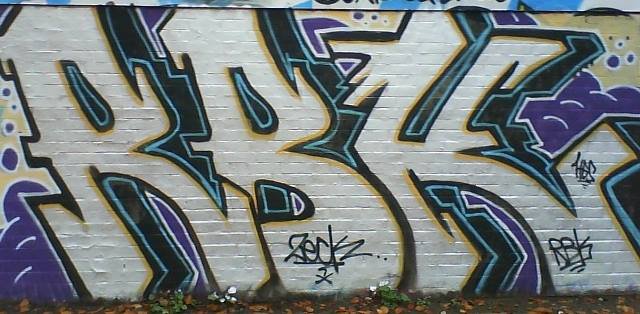 Graffiti Wall - Photo by twokee - rbk, zeck (2010)
