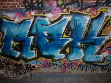 Graffiti Wall - Photo by twokee - rbk, twokee, shok (2009)