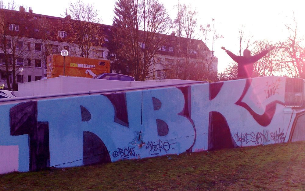 Graffiti Wall - Photo by twokee - rbk, twokee, shok (2010)