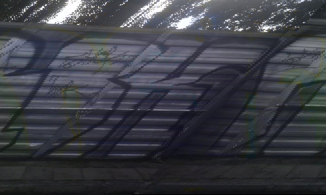 Graffiti Bombing - Photo by twokee - rbk, twokee, shok (2013)