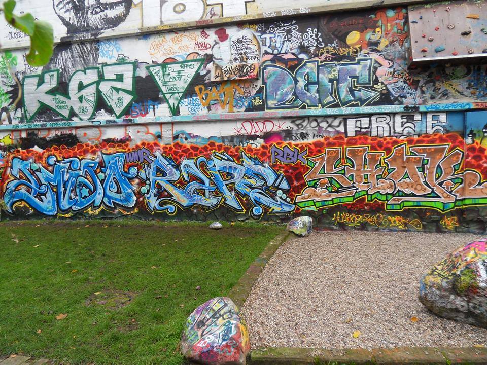 Graffiti Wall - Photo by twokee - rbk, wmr, hgs (2014)