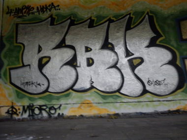 Graffiti Wall - Photo by twokee - rbk, shok (2012)