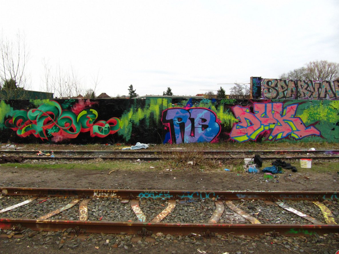 Graffiti Wall - Photo by twokee - epos, rbk, duk (2013)