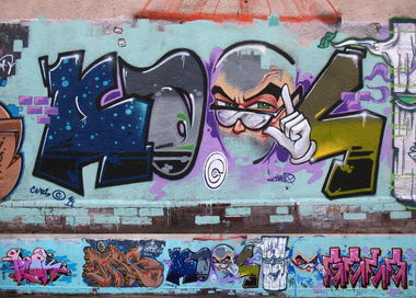 Graffiti Wall - Photo by tymjanek (2014)