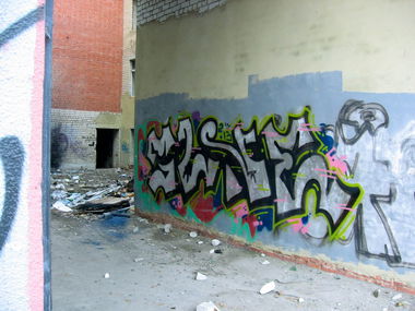 Graffiti Wall - Photo by tyne
